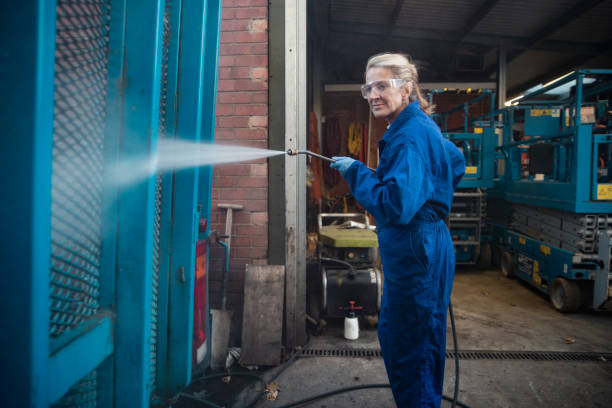 Best Oil Spill Cleanup  in Fife Heights, WA